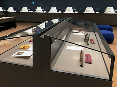 刀剣博物館にて開催中の「現代刀職展」展示